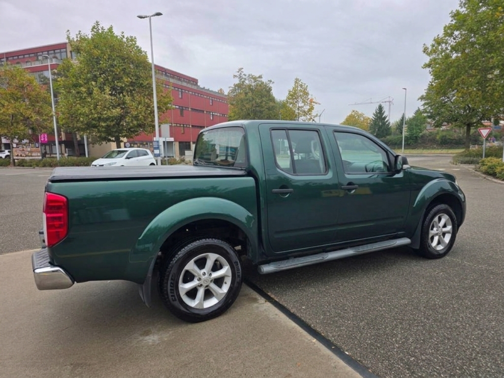 NISSAN Navara 2.5 dCi Double Cab SE-image-8