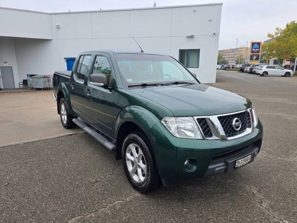 NISSAN Navara 2.5 dCi Double Cab SE-image-11