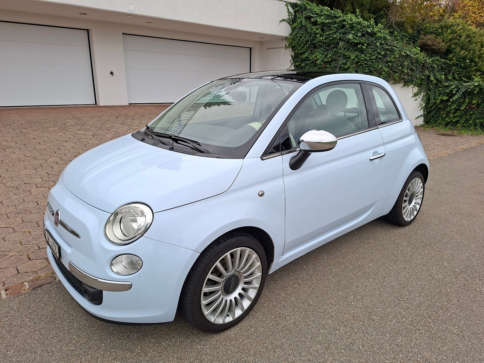 Car photo