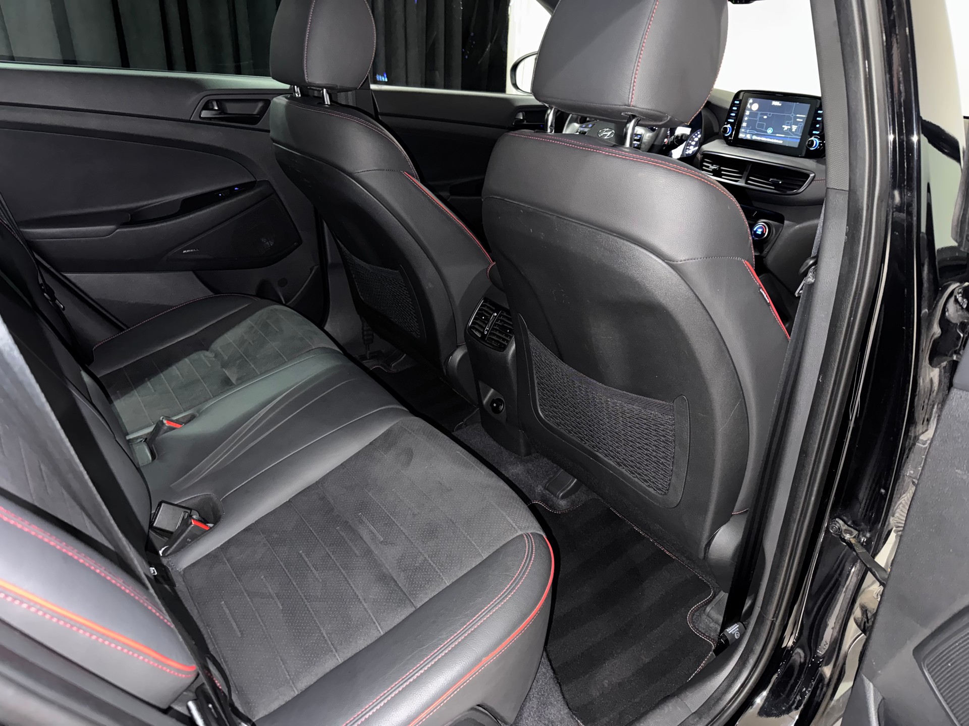 HYUNDAI Tucson 1.6 TGDI N-Line 4WD DCT | 1.Hand | AHK |-image-16