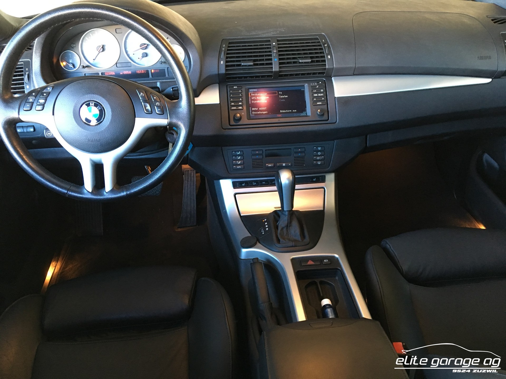 BMW X5 4.6is-image-9