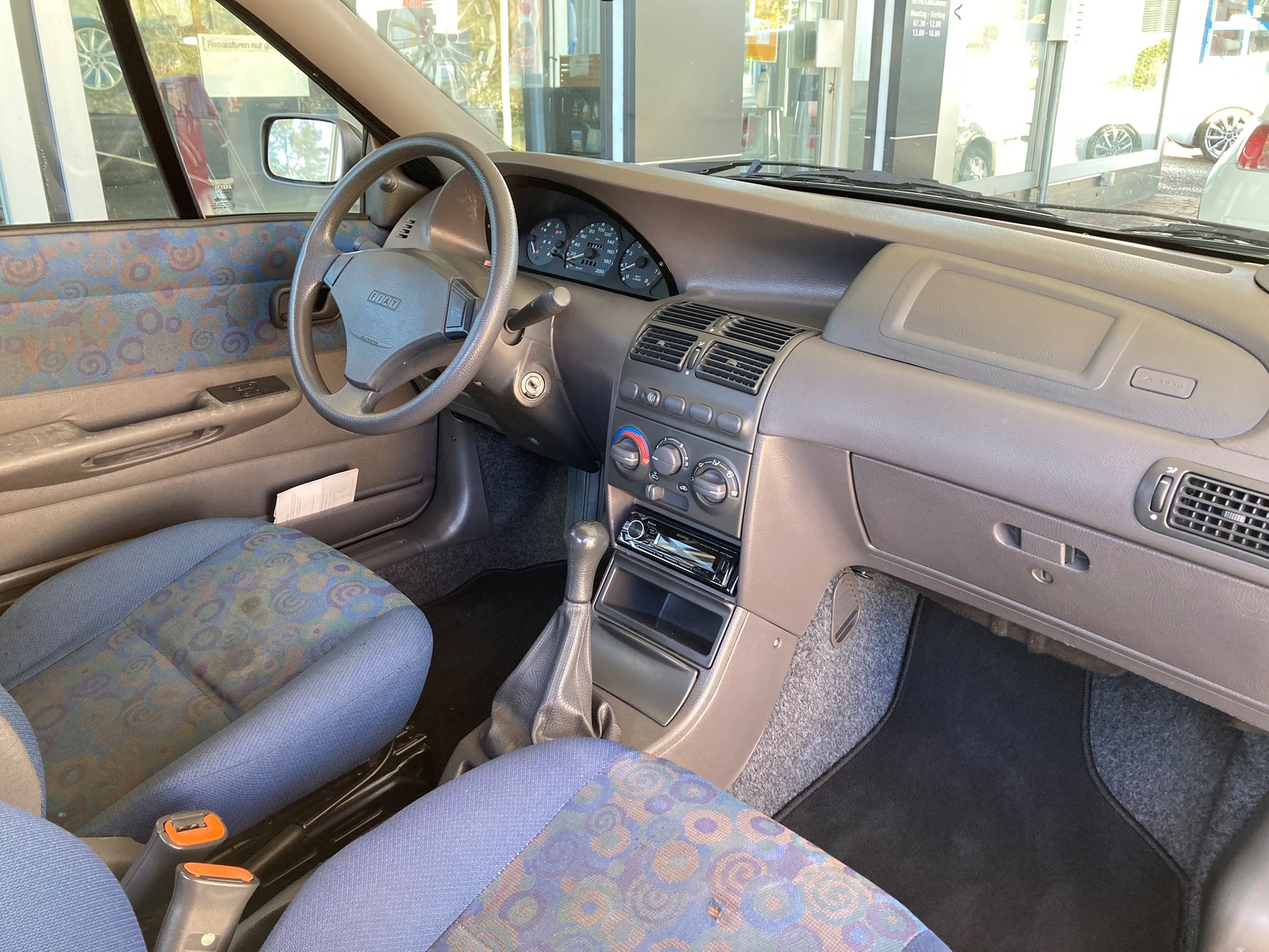 FIAT Punto 85 ELX Cabrio-image-13