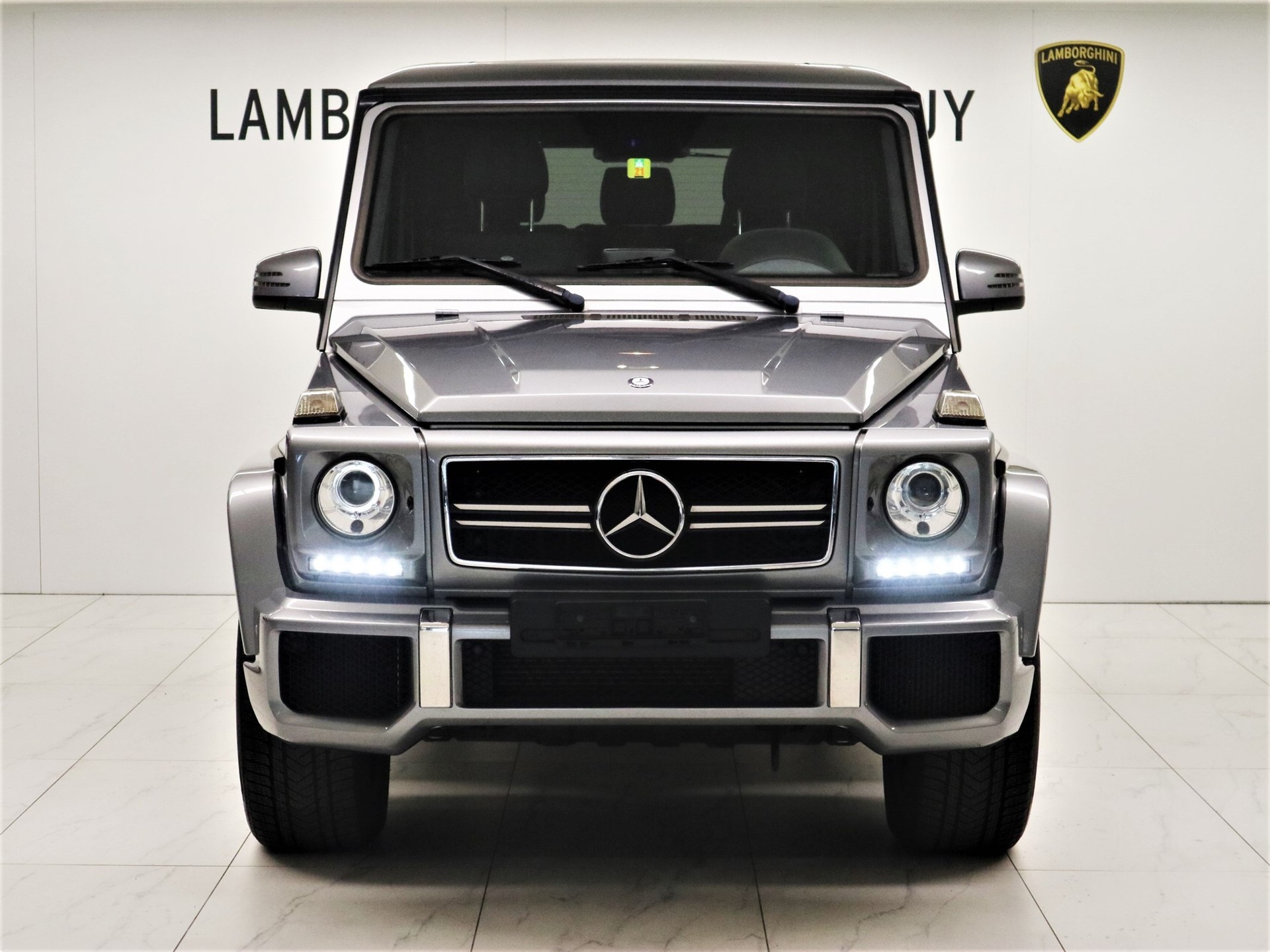 MERCEDES-BENZ G 63 AMG Automatic-image-4