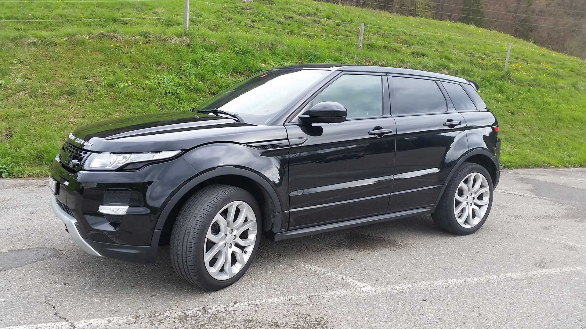 LAND ROVER Range Rover Evoque 2.0 Si4 Dynamic AT9-image-3