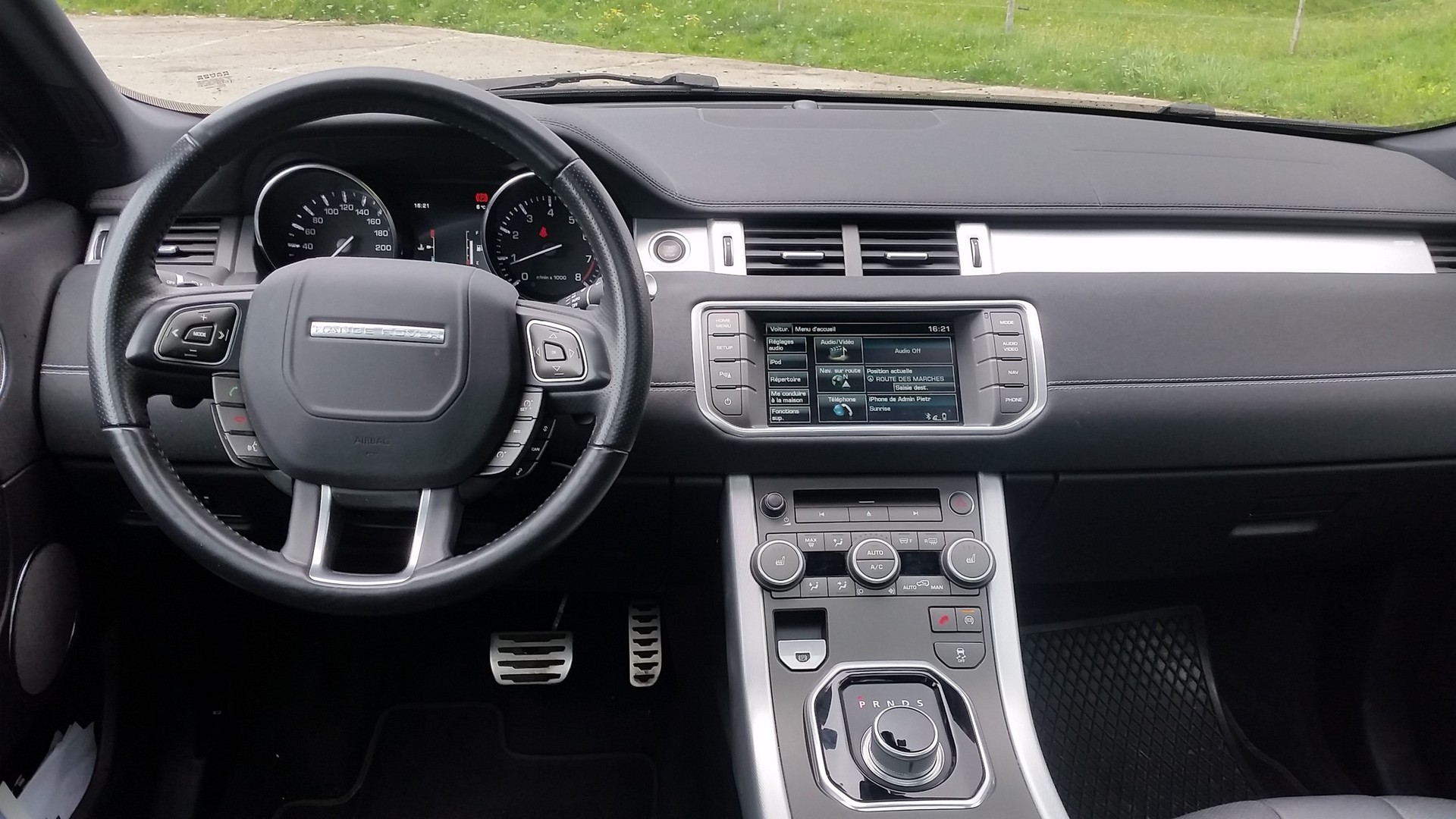 LAND ROVER Range Rover Evoque 2.0 Si4 Dynamic AT9-image-13