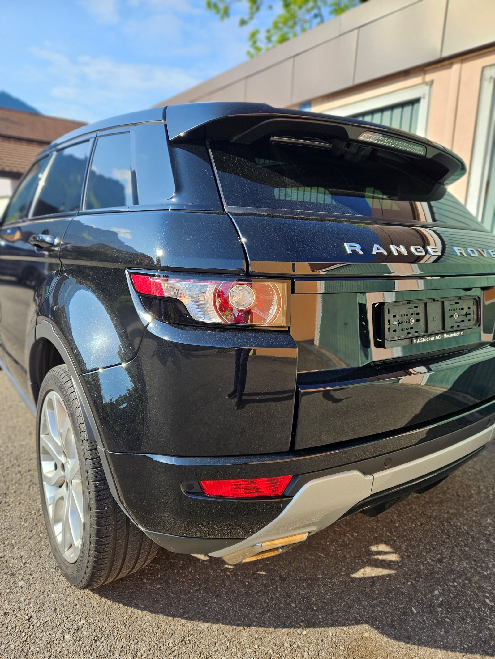 LAND ROVER Range Rover Evoque 2.0 Si4 Dynamic AT9-image-9