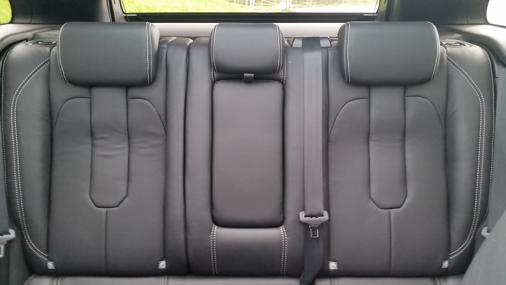 LAND ROVER Range Rover Evoque 2.0 Si4 Dynamic AT9-image-19