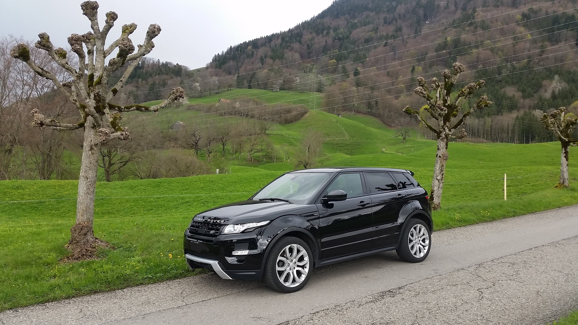 LAND ROVER Range Rover Evoque 2.0 Si4 Dynamic AT9-image-1