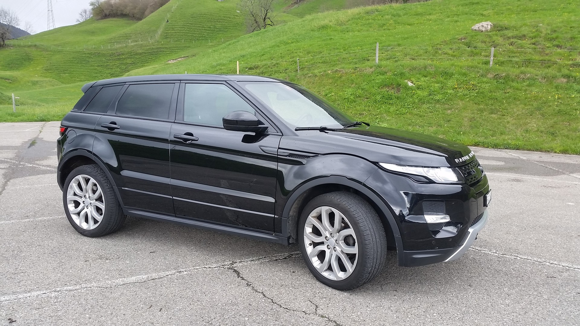 LAND ROVER Range Rover Evoque 2.0 Si4 Dynamic AT9-image-2