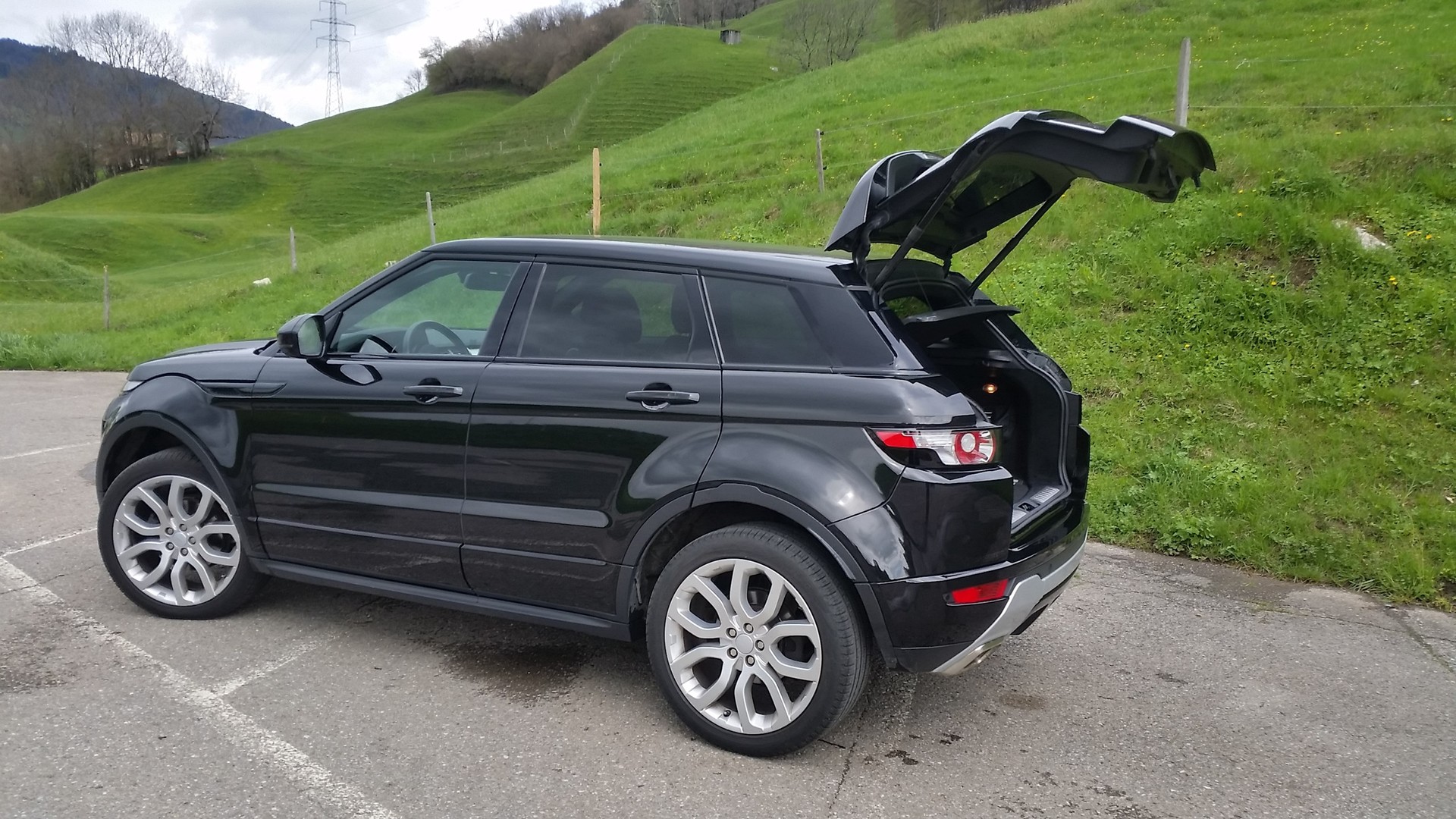 LAND ROVER Range Rover Evoque 2.0 Si4 Dynamic AT9-image-5