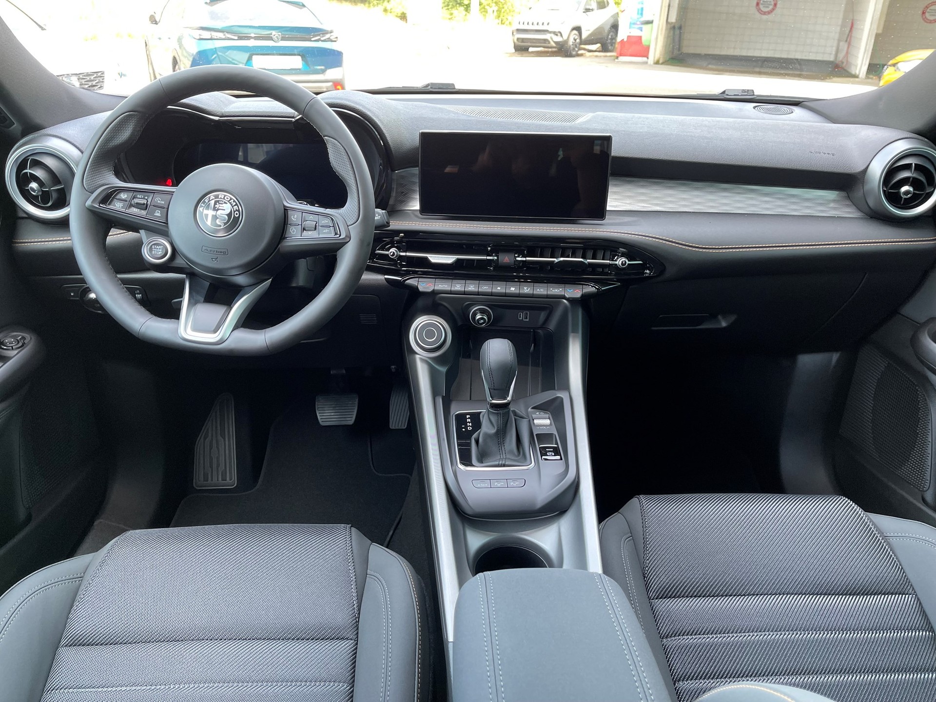 ALFA ROMEO Tonale 1.3 Plug-in-Hybrid Q4 Ti Pack Sky-image-7
