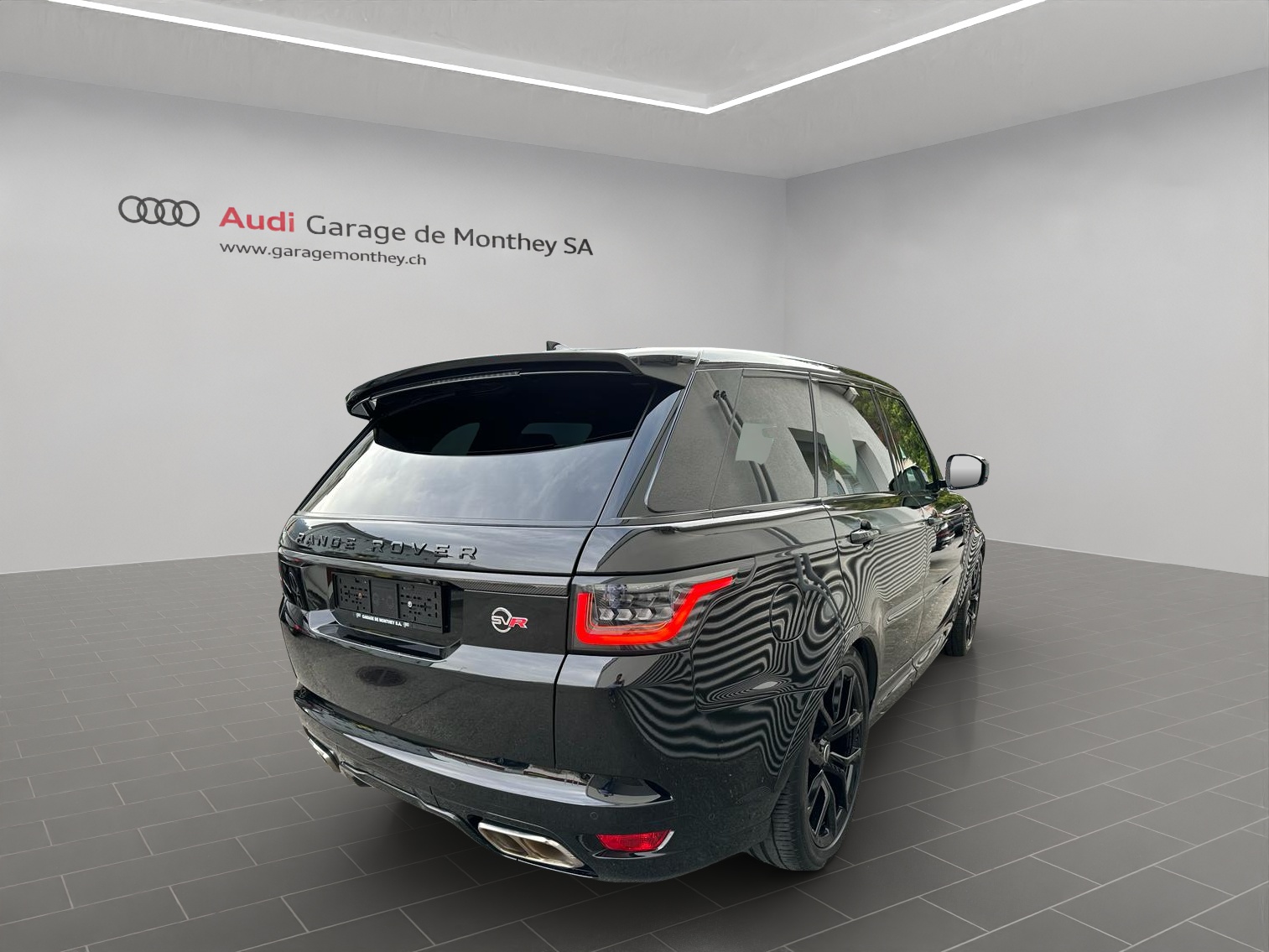 LAND ROVER Range Rover Sport 5.0 V8 S/C SVR Automatic-image-2