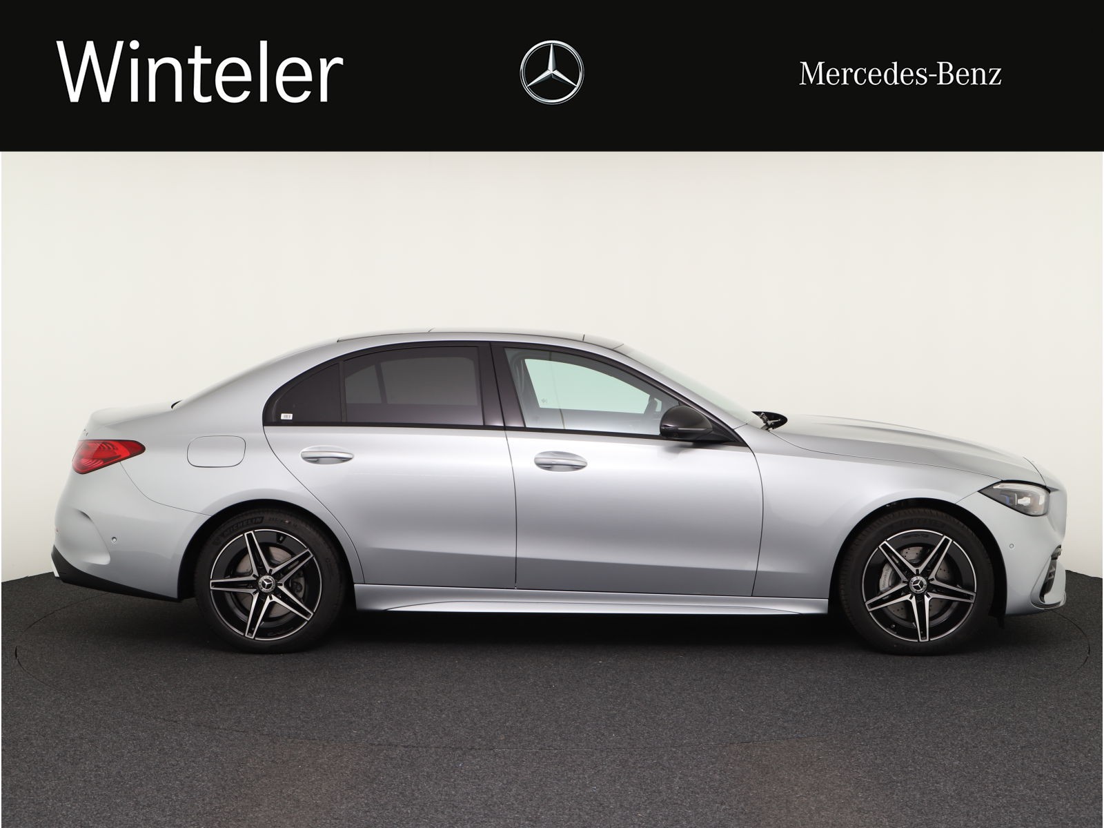 MERCEDES-BENZ C 400e 4M AMG Line-image-6