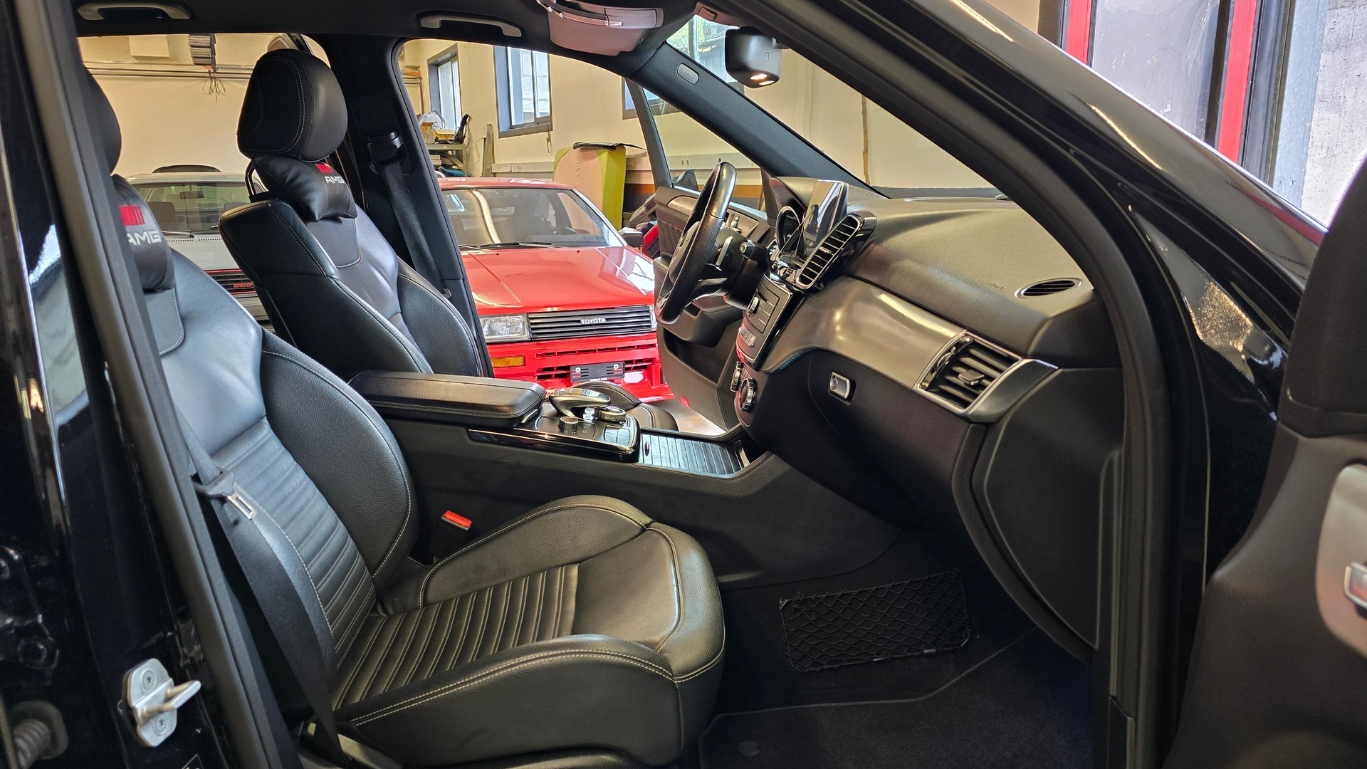 MERCEDES-BENZ GLE 350 d Executive 4Matic 9G-Tronic-image-21