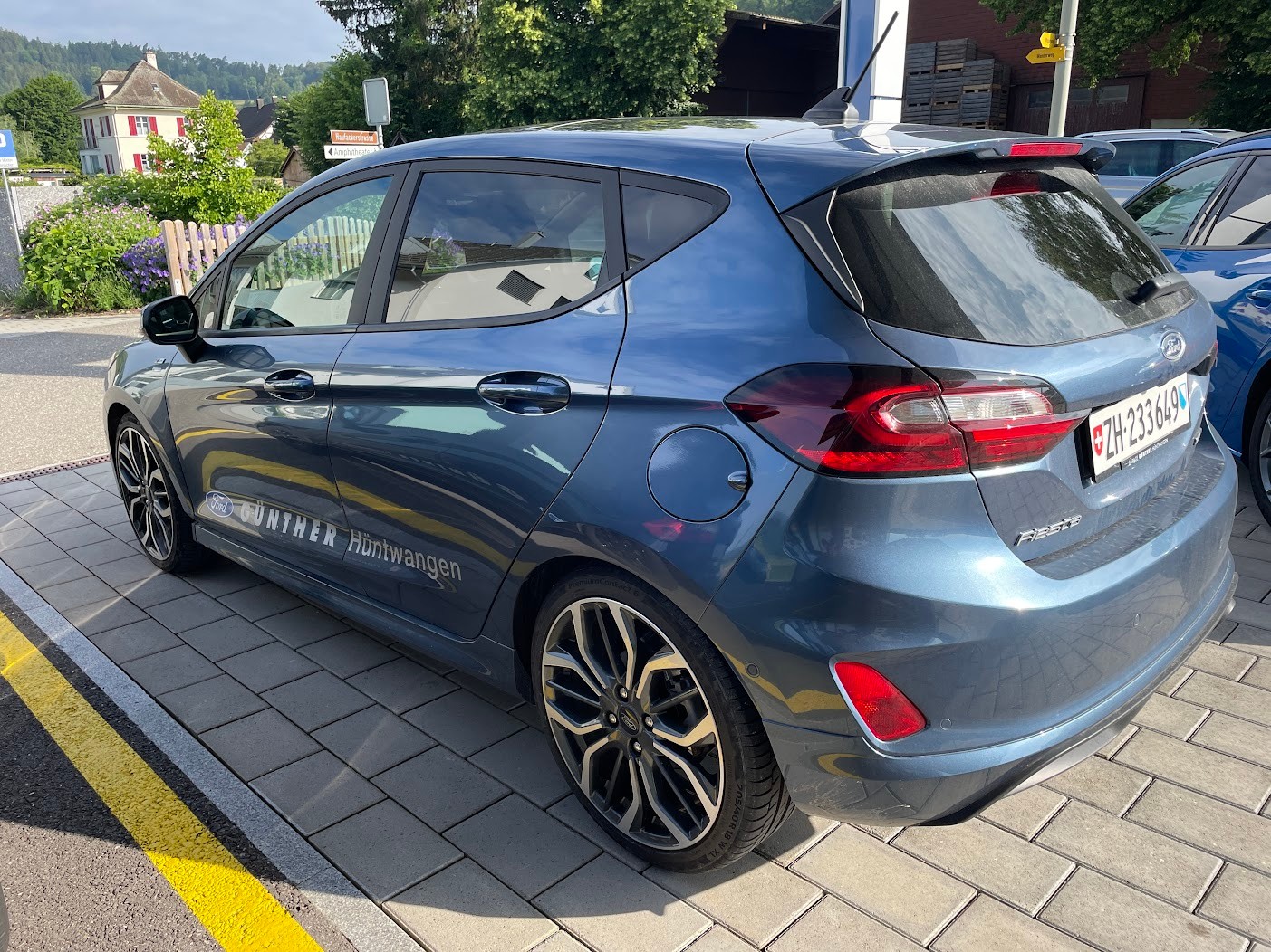FORD Fiesta 1.0 EcoB Hybrid ST-Line Vignale-image-5