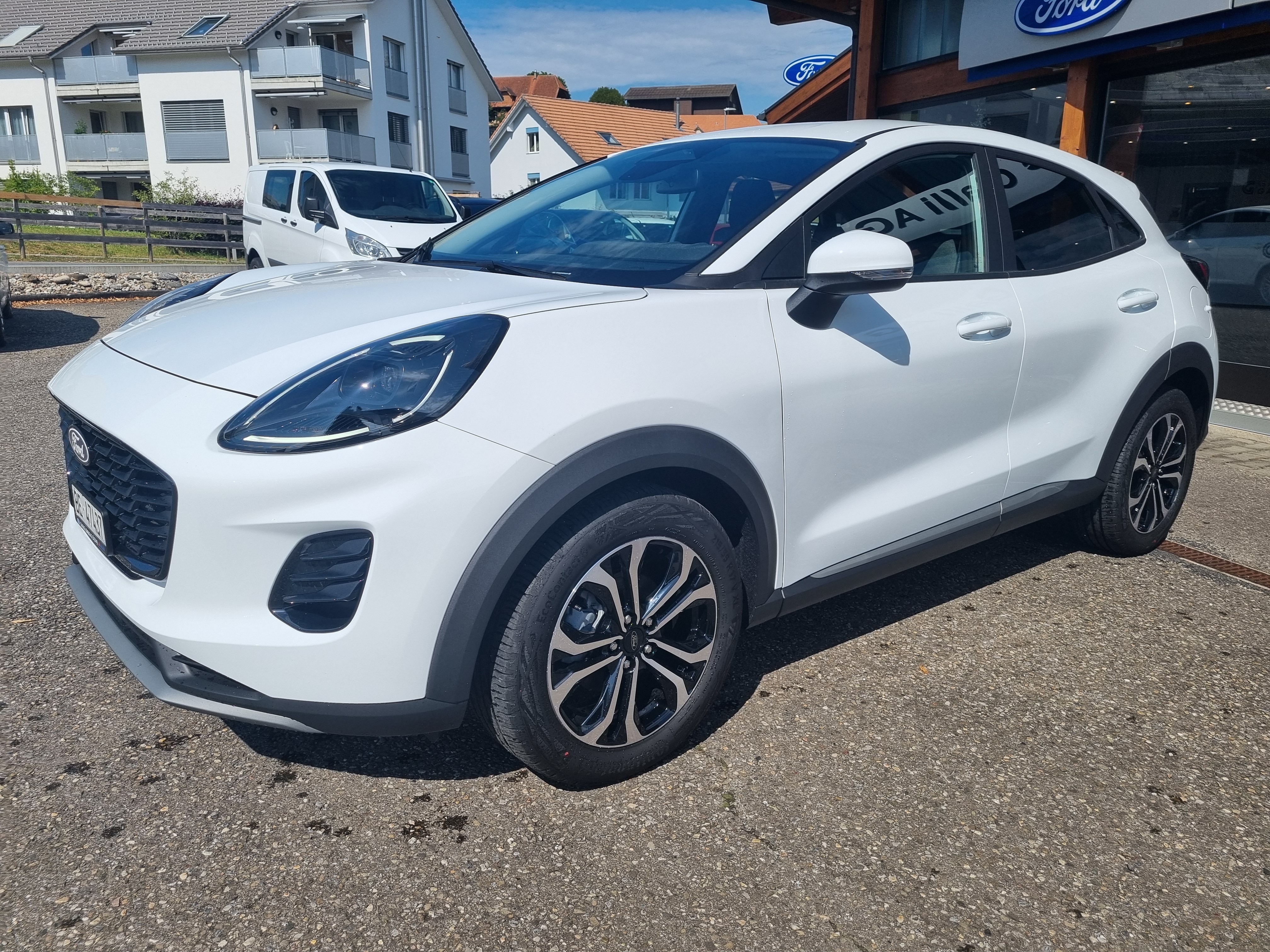 FORD Puma 1.0 MHEV Titanium (SUV / GelÃ¤ndewagen)