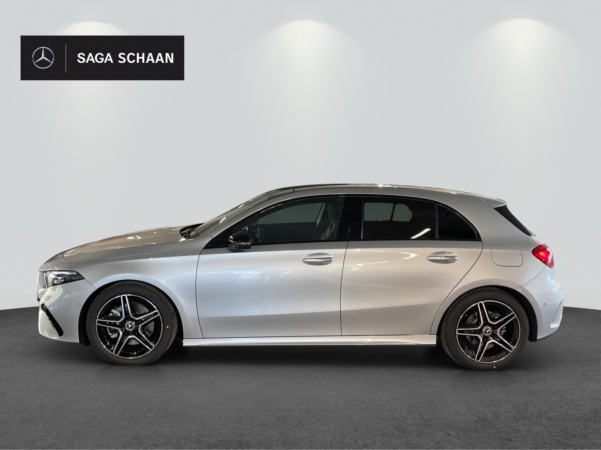 MERCEDES-BENZ A 220 4Matic 8G-DCT-image-3