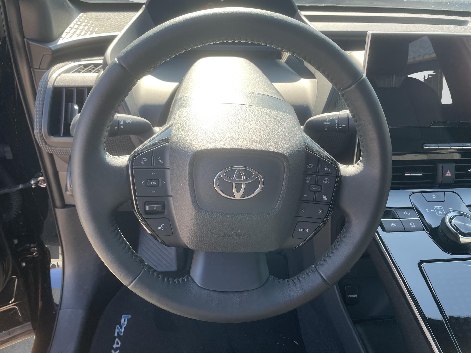 TOYOTA bZ4X Style-image-10