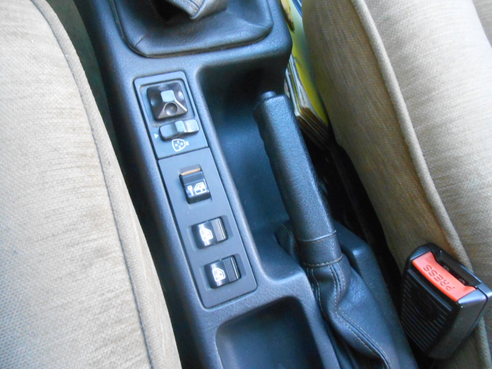 LANCIA Thema 2.9 V6-image-11