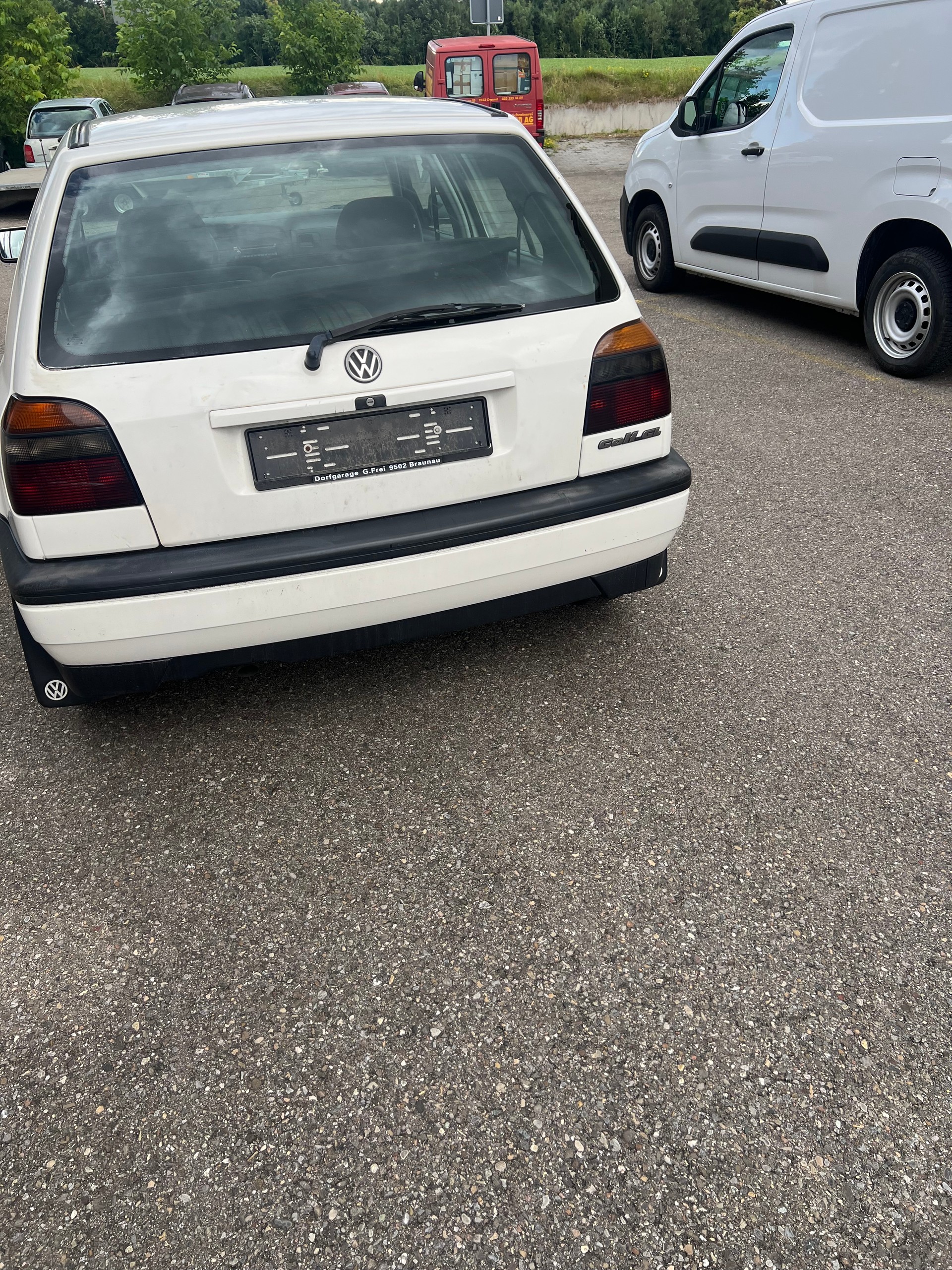 VW GOLF-image-4