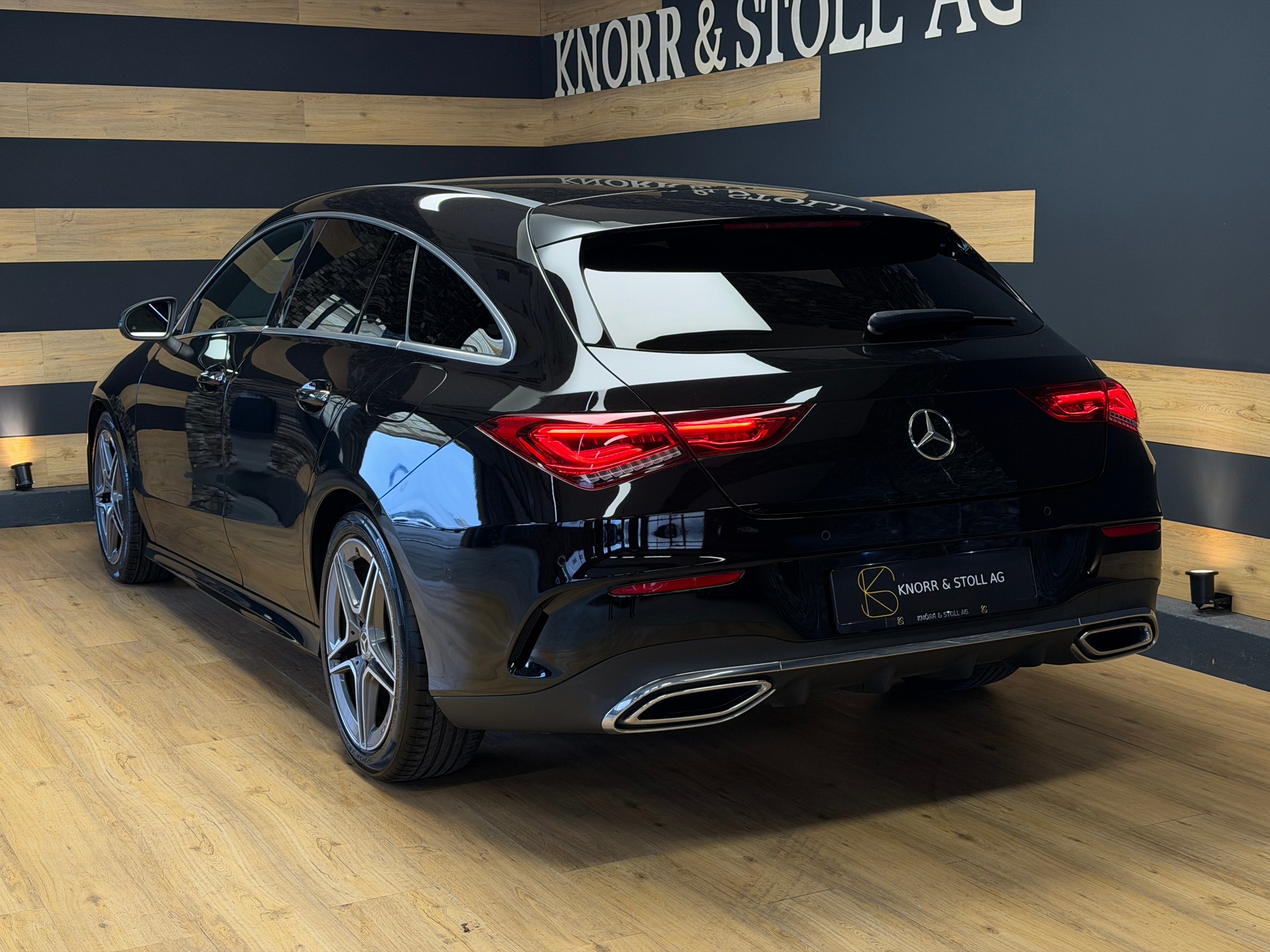 MERCEDES-BENZ CLA Shooting Brake 200 AMG Line 7G-DCT-image-19