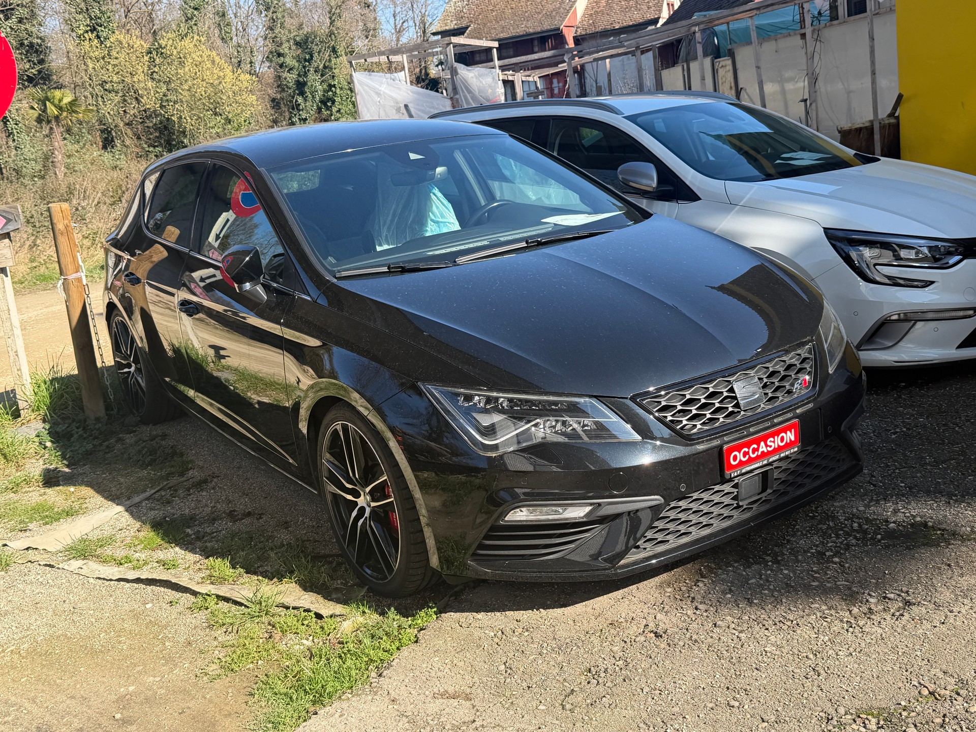 SEAT Leon 2.0 TSI Cupra R DSG-image-14