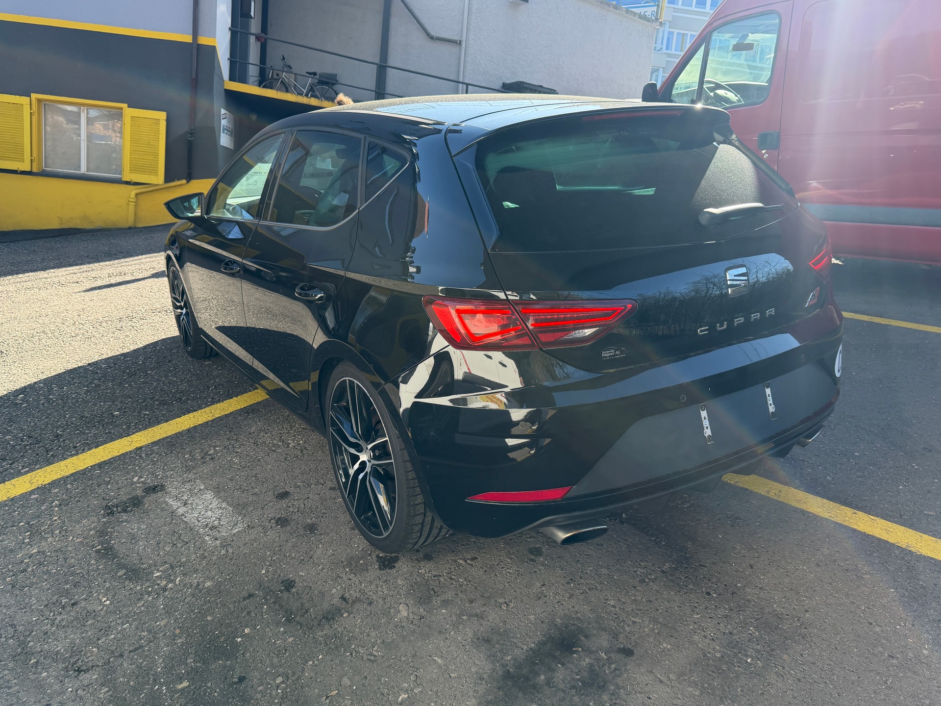 SEAT Leon 2.0 TSI Cupra R DSG-image-25