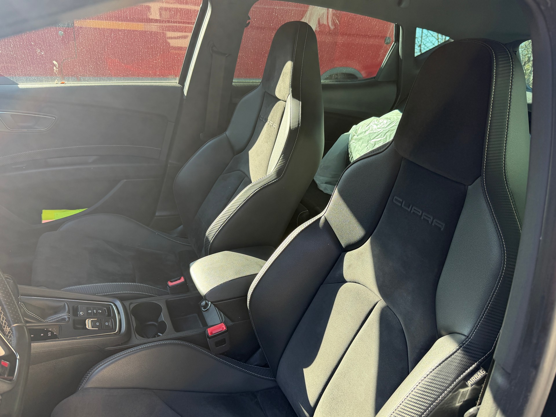 SEAT Leon 2.0 TSI Cupra R DSG-image-21