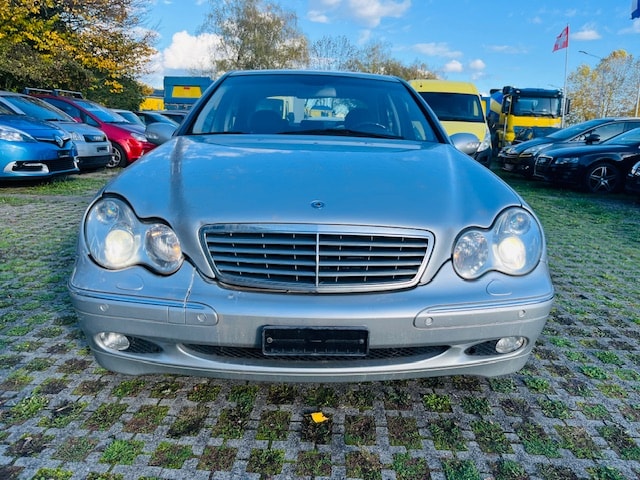 MERCEDES-BENZ C 240 Elégance 4Matic Automatic-image-9