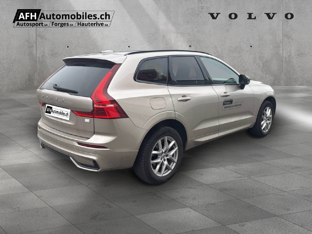 VOLVO XC60 2.0 T6 TE Plus Dark eAWD-image-6