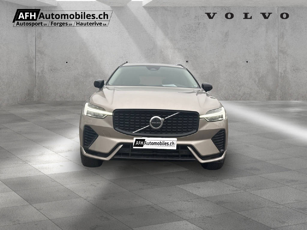 VOLVO XC60 2.0 T6 TE Plus Dark eAWD-image-3