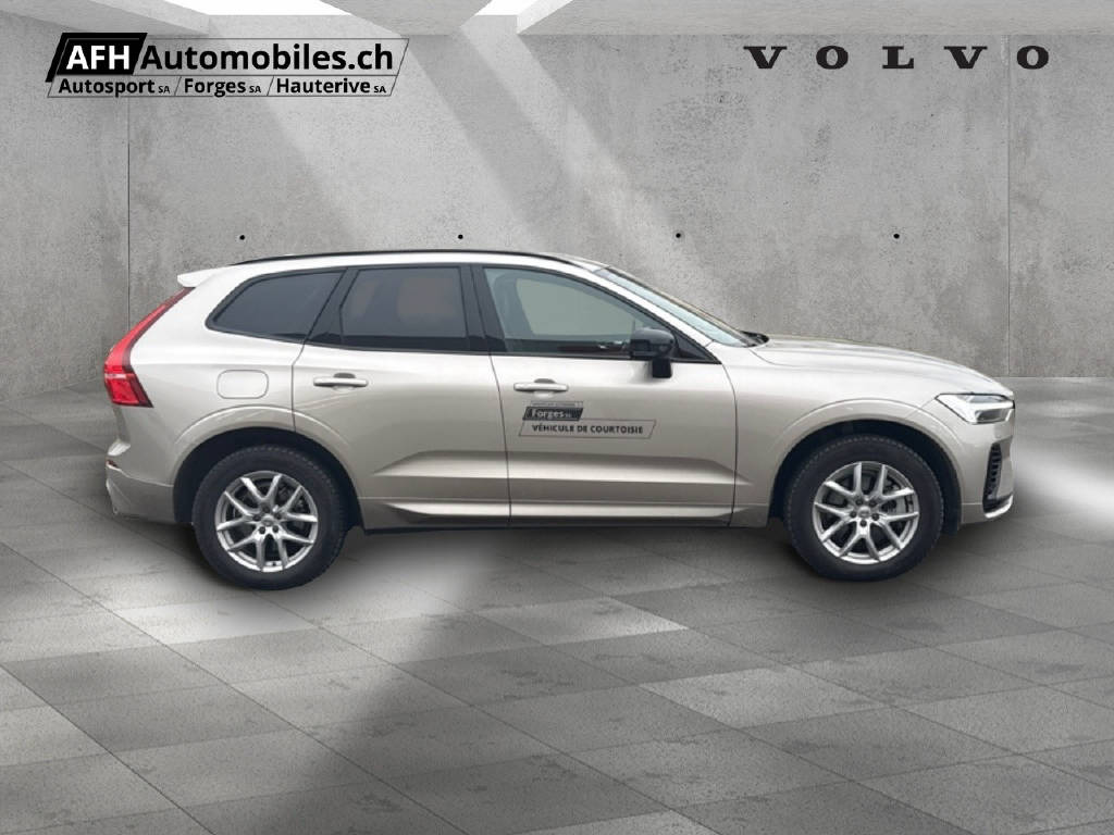 VOLVO XC60 2.0 T6 TE Plus Dark eAWD-image-7