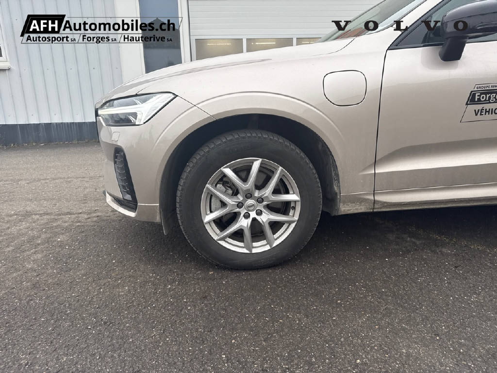 VOLVO XC60 2.0 T6 TE Plus Dark eAWD-image-9