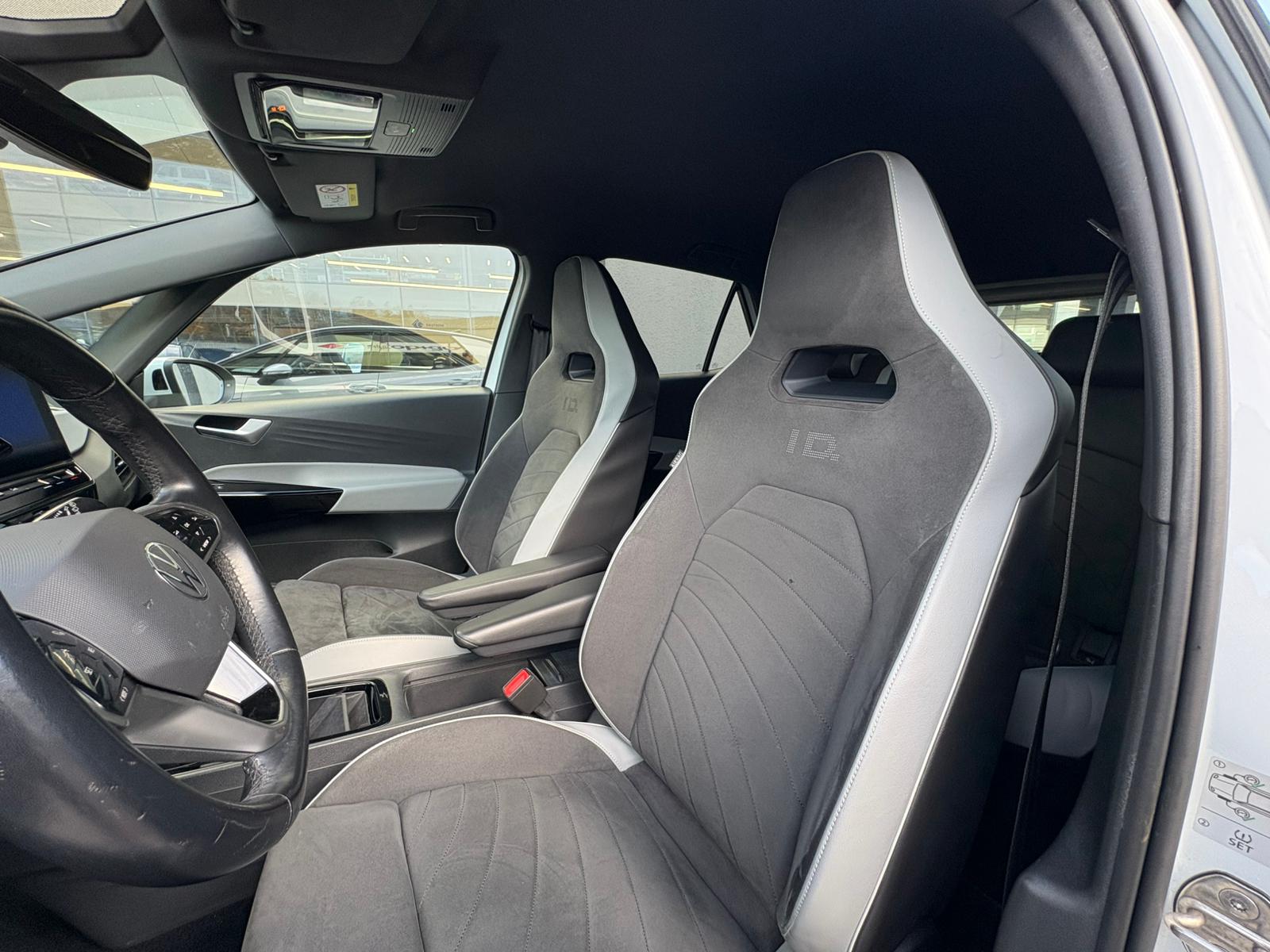 VW ID.3 Pro S 77 kWh Tour-image-4