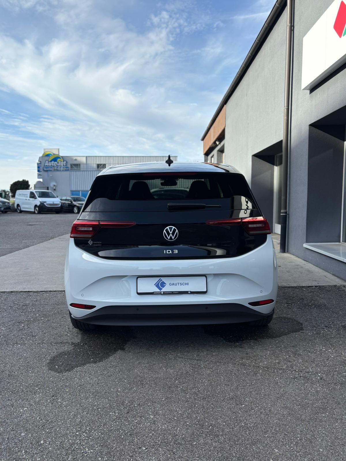 VW ID.3 Pro S 77 kWh Tour-image-2