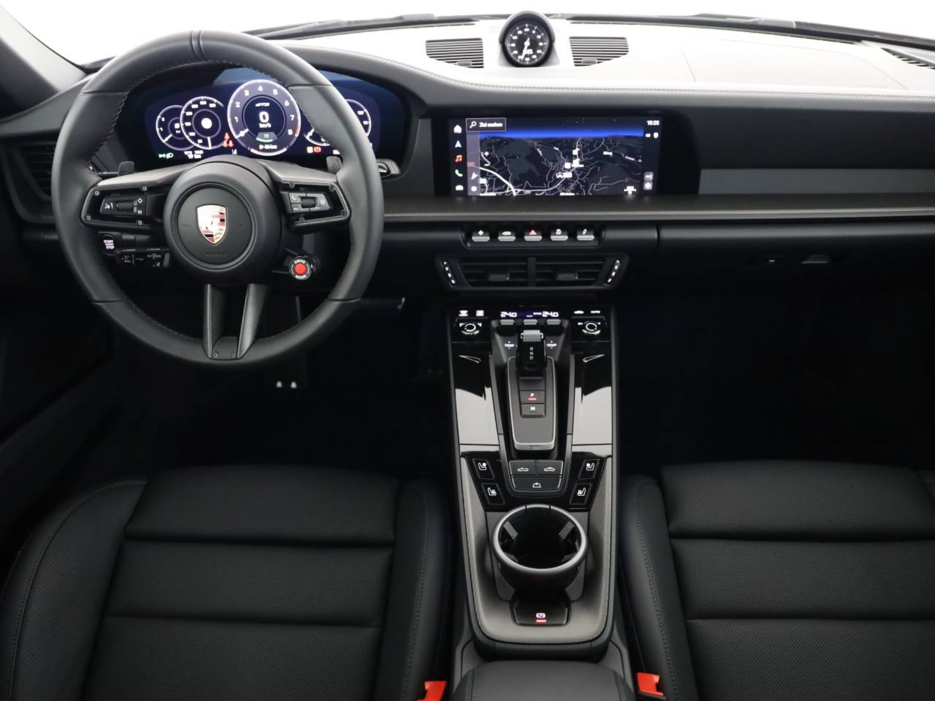 PORSCHE 911 Carrera 4 GTS Cabriolet-image-11