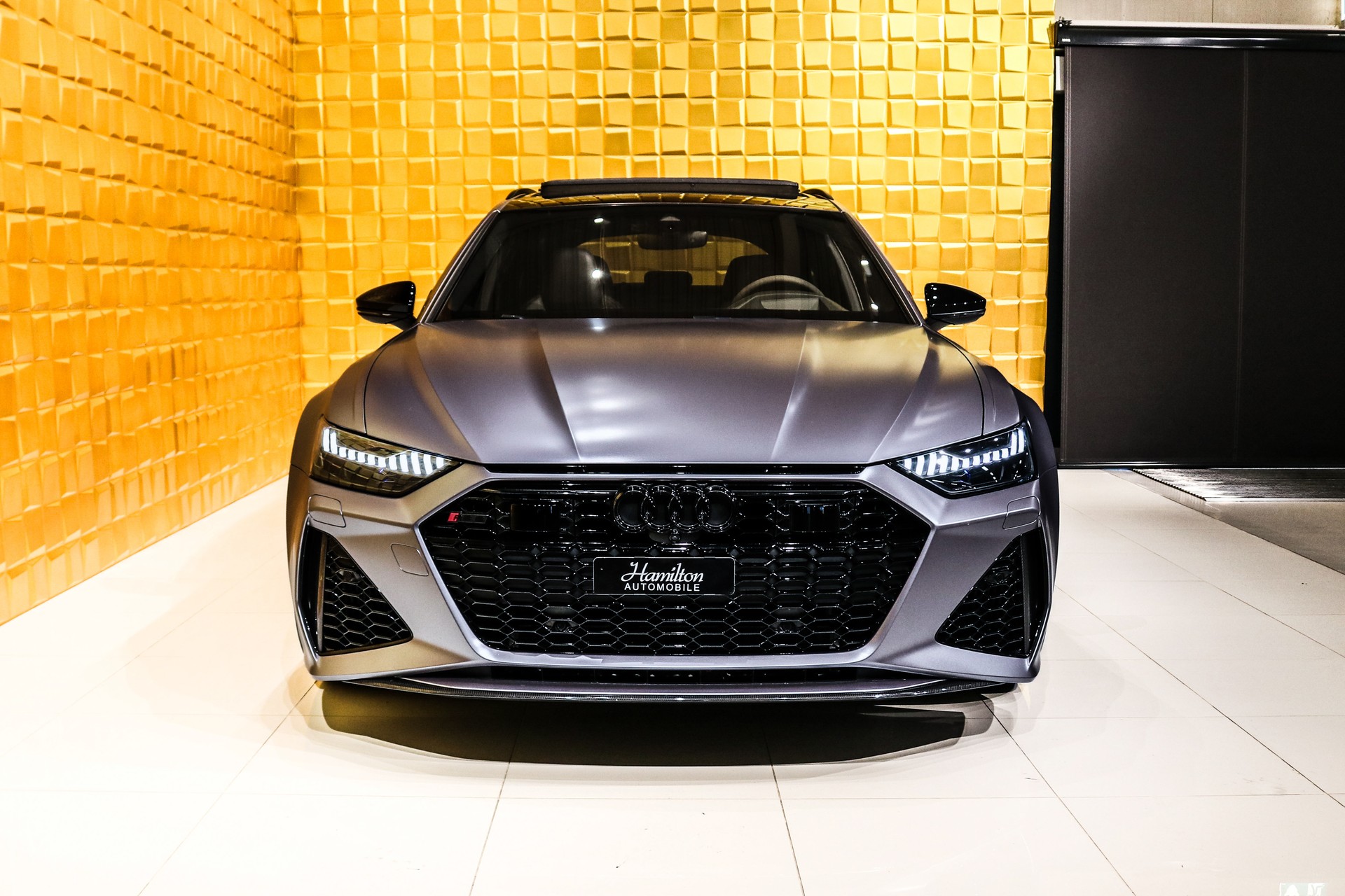 AUDI RS6 Avant 4.0 TFSI V8 quattro FULL-image-2