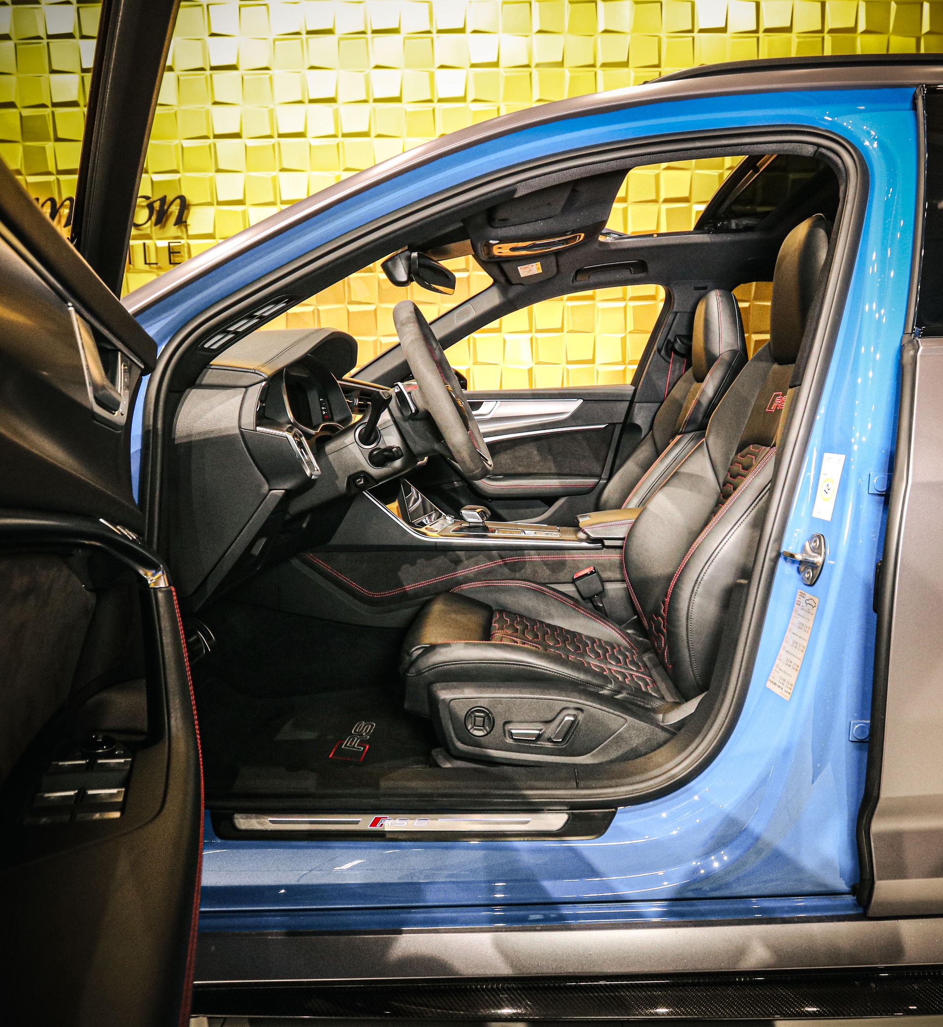 AUDI RS6 Avant 4.0 TFSI V8 quattro FULL-image-9