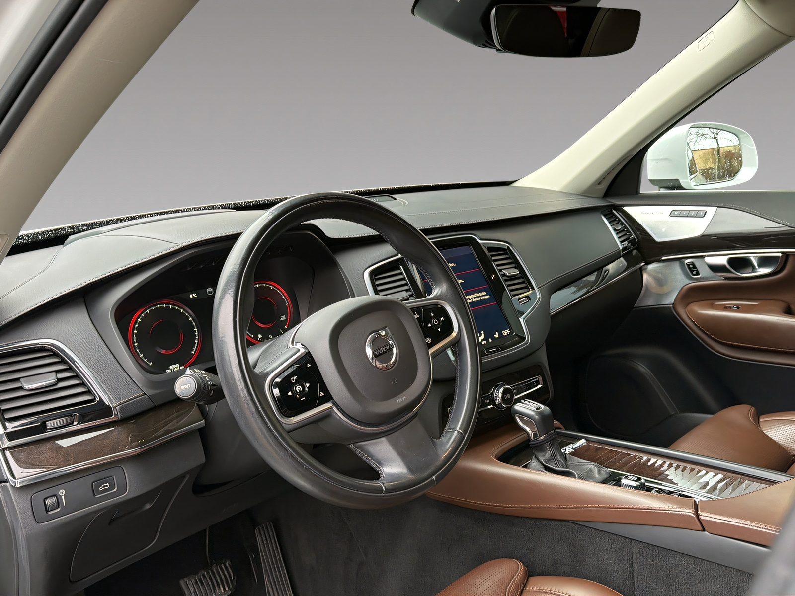 VOLVO XC90 2.0 T6 Inscription 7P. AWD-image-8