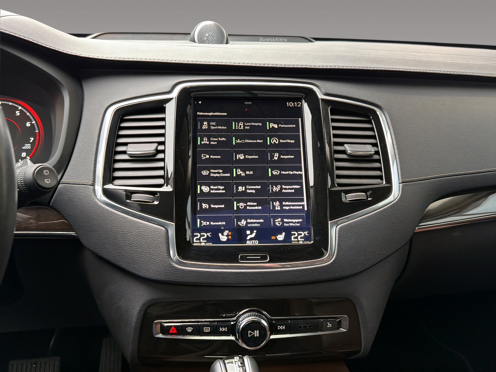 VOLVO XC90 2.0 T6 Inscription 7P. AWD-image-13