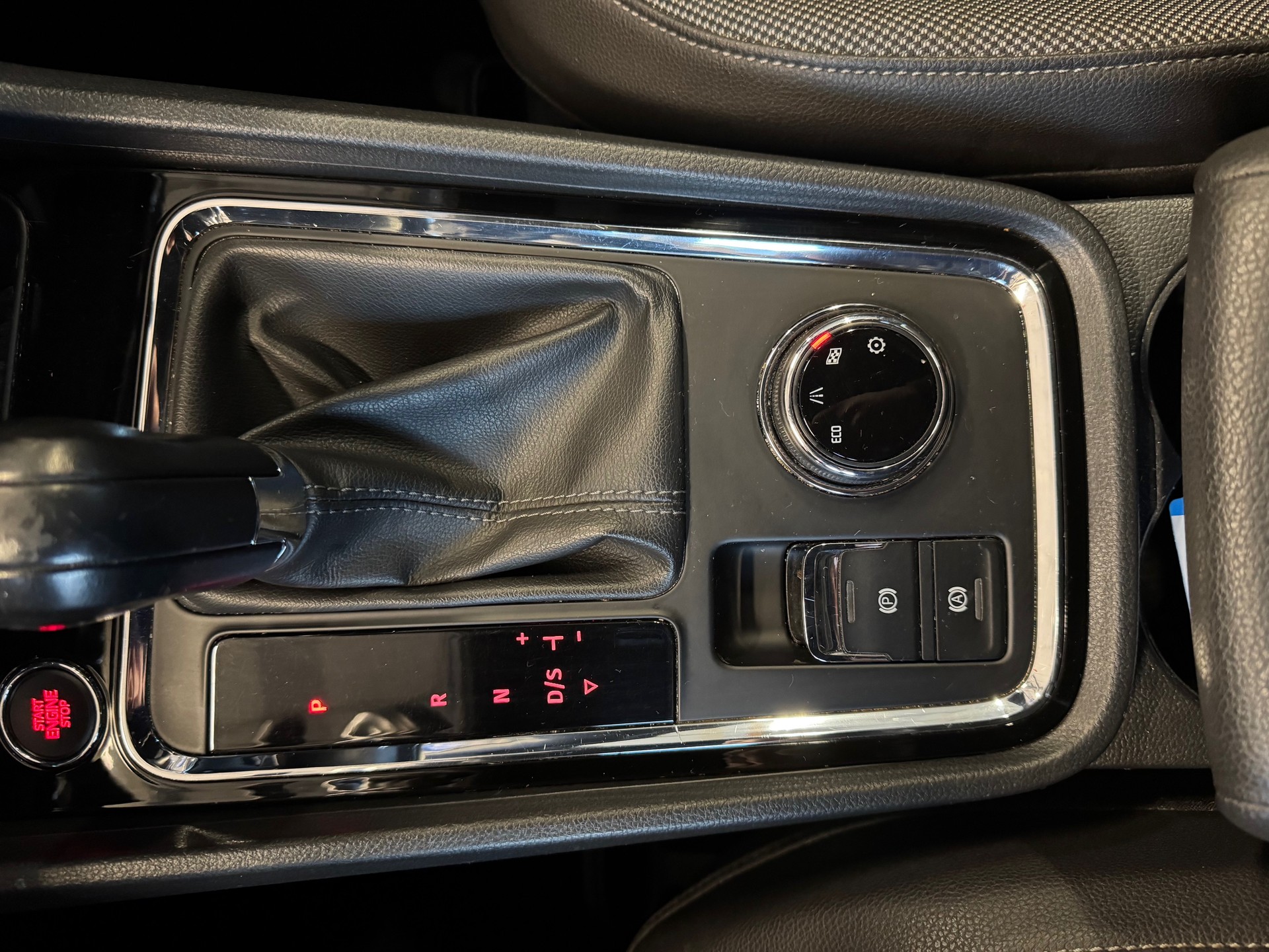 SEAT Ateca 1.4 TSI Xcellence DSG-image-15