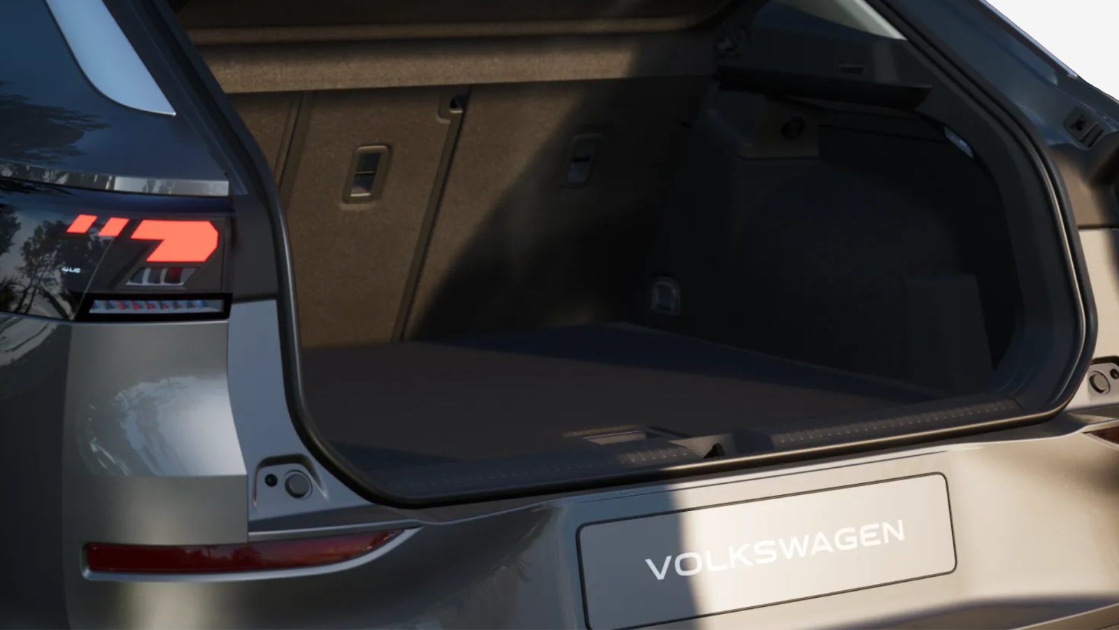 VW T-Roc 1.5 eTSI mHEV Life DSG-image-9
