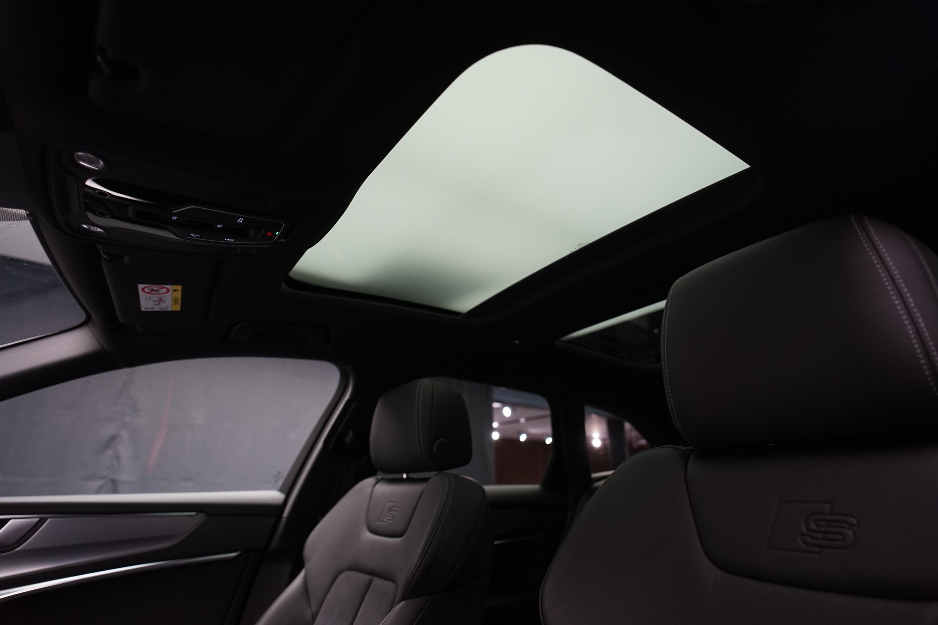 AUDI A6 Avant 45 TDI Sport quattro tiptronic *Panorama* *S-Line*-image-16
