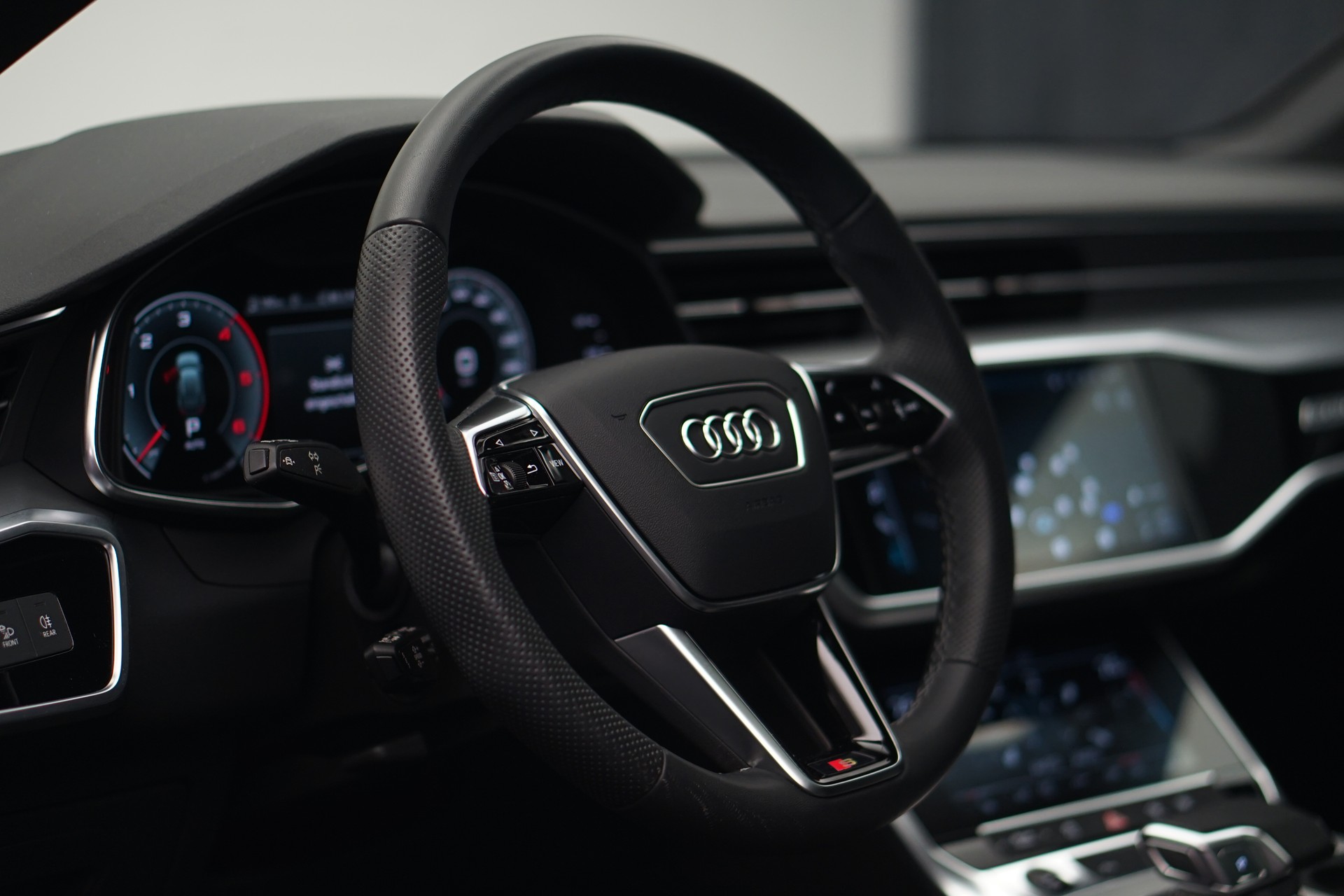 AUDI A6 Avant 45 TDI Sport quattro tiptronic *Panorama* *S-Line*-image-19