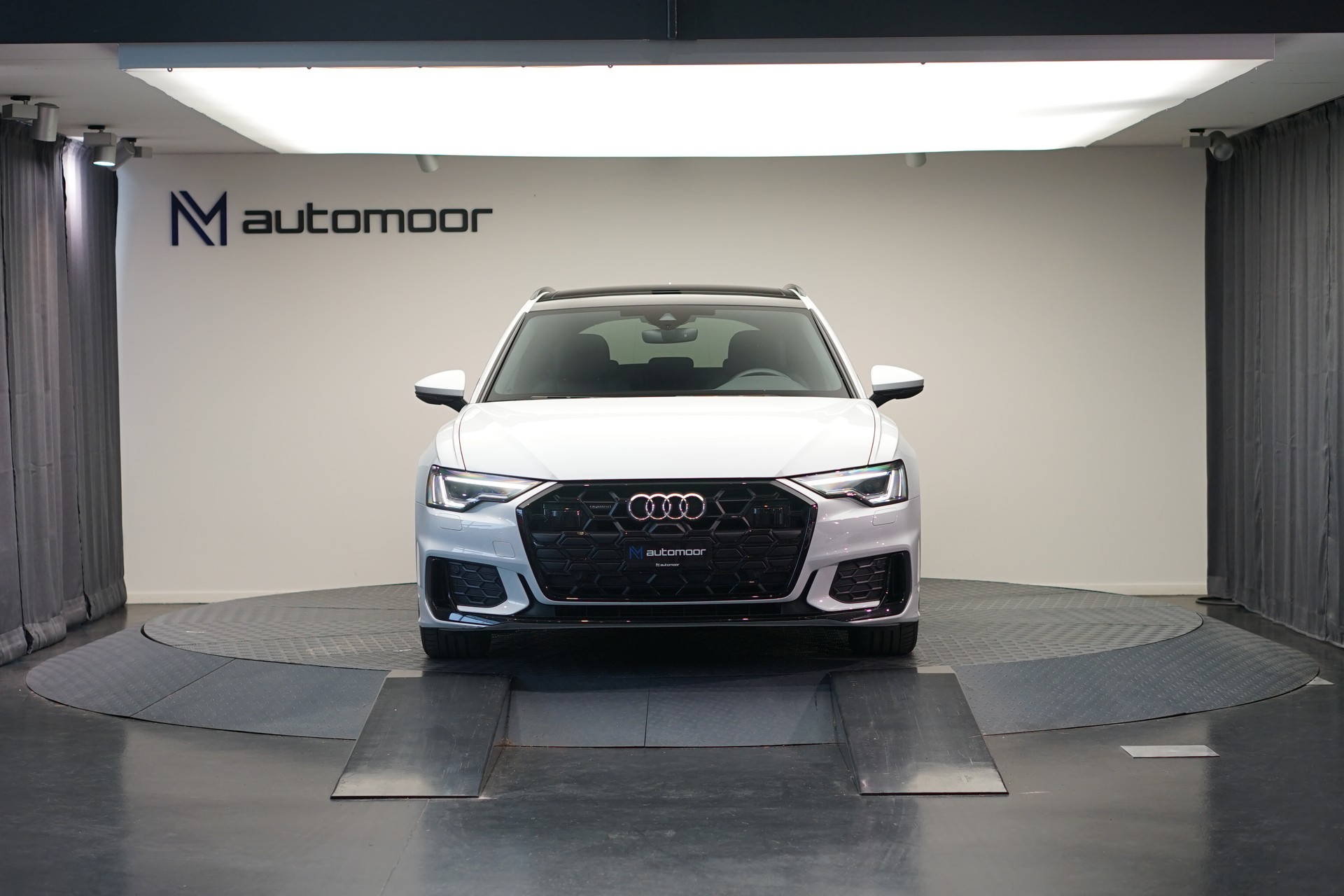 AUDI A6 Avant 45 TDI Sport quattro tiptronic *Panorama* *S-Line*-image-1