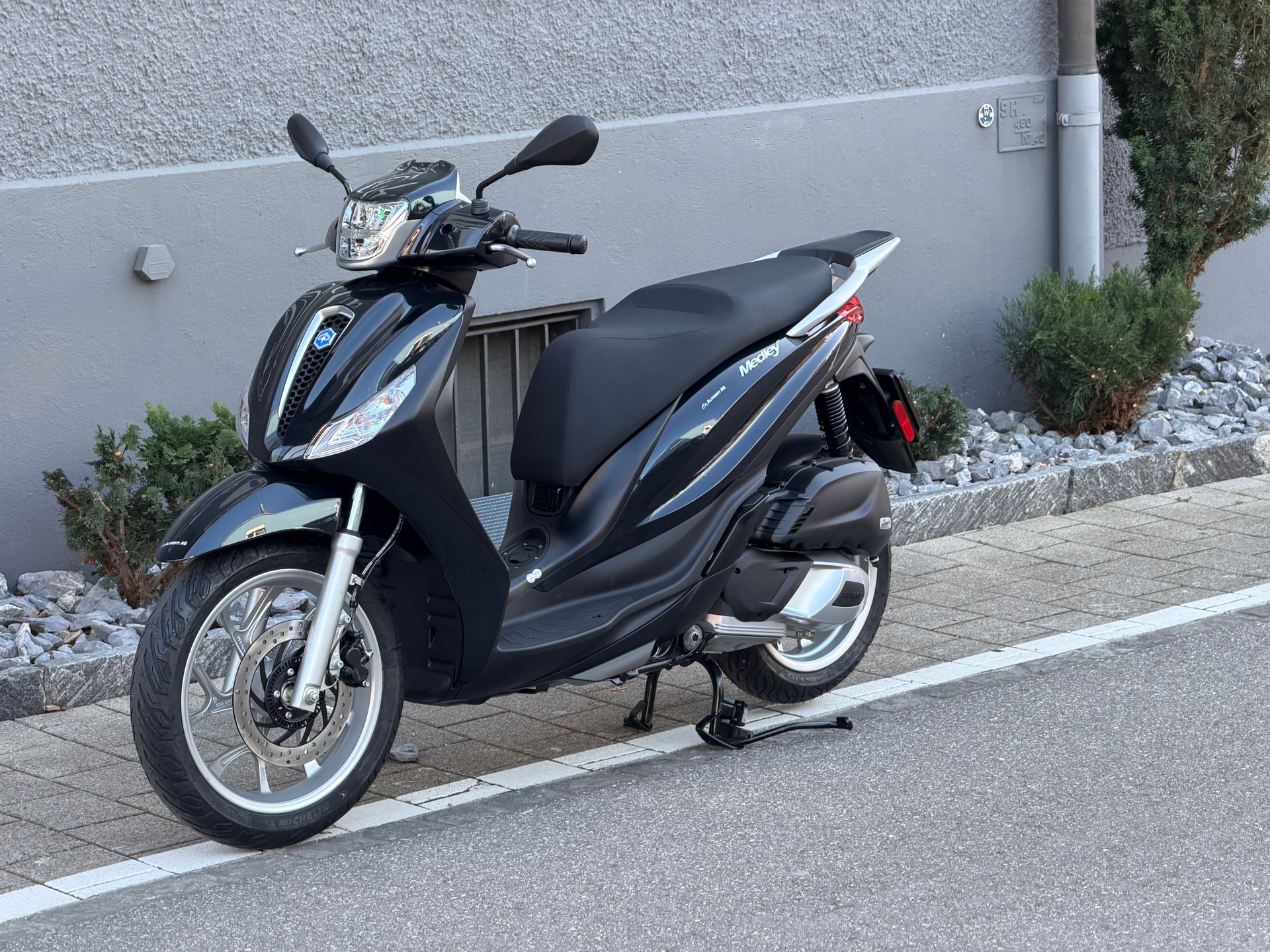 PIAGGIO Medley 200 E5+