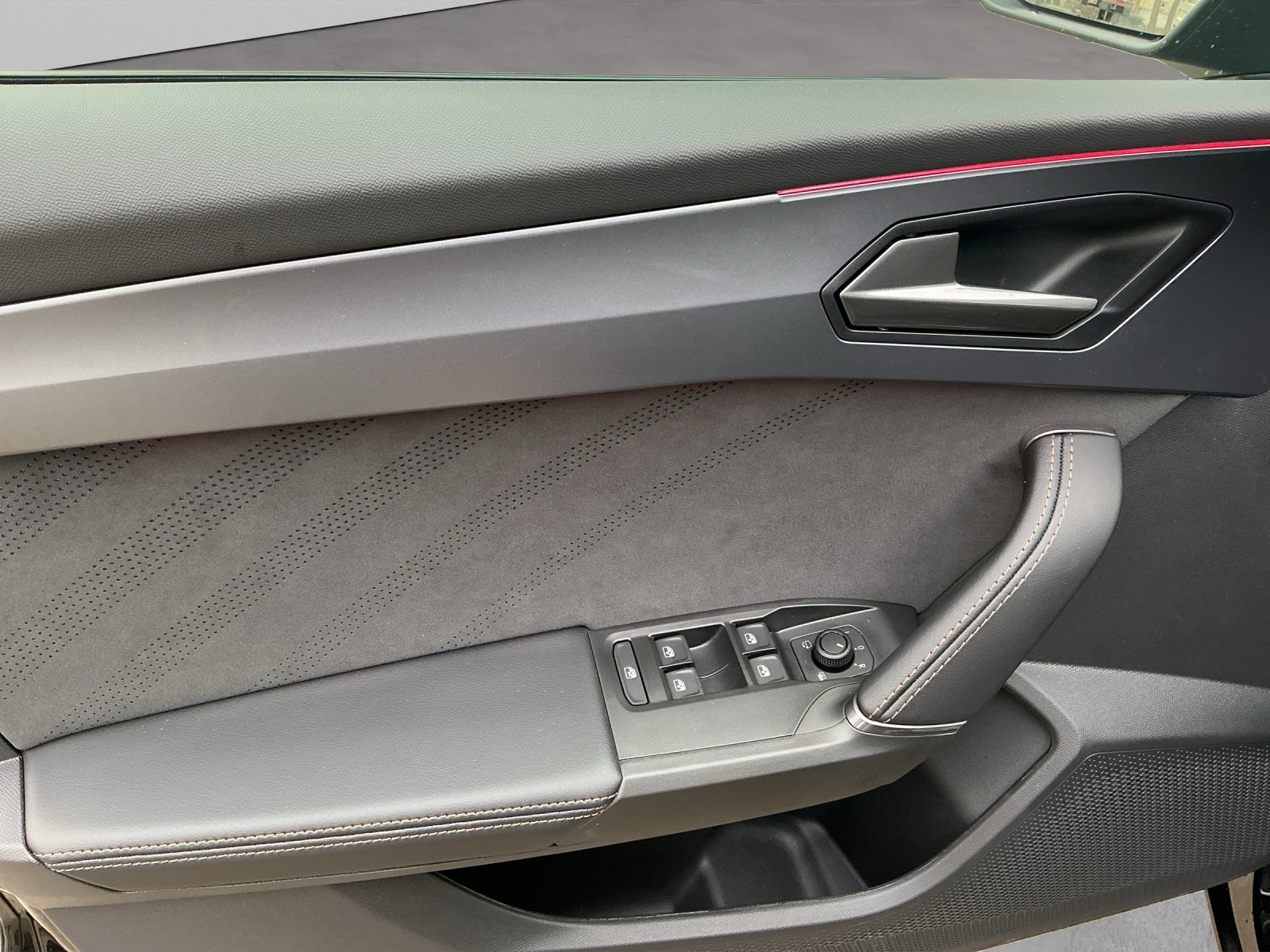 CUPRA LEON 1.5 TSI Prime Edition DSG-image-7