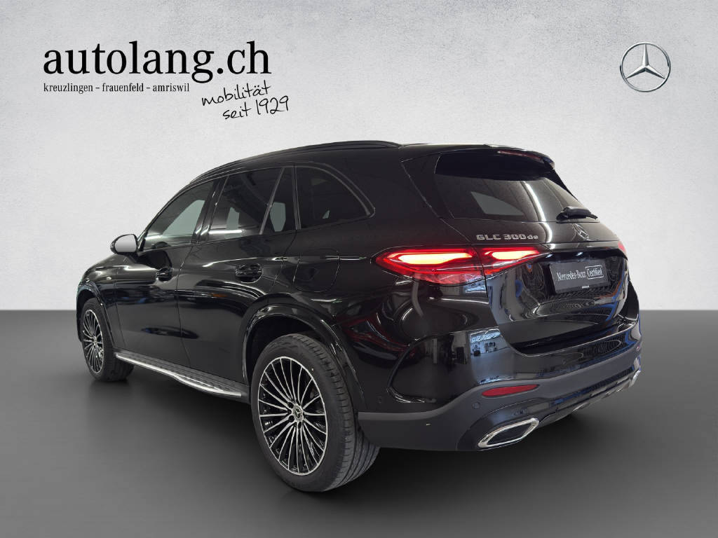 MERCEDES-BENZ GLC 300 de AMG Line 4Matic EQ Star-image-2