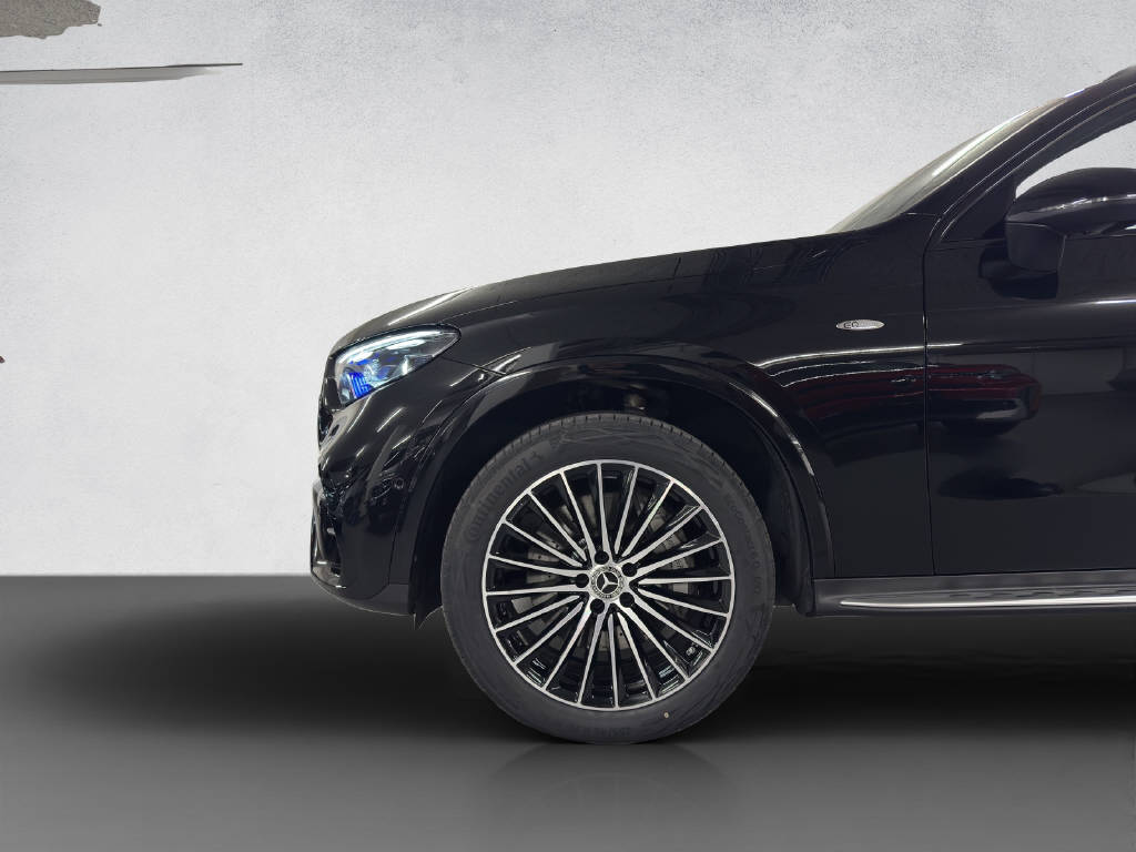 MERCEDES-BENZ GLC 300 de AMG Line 4Matic EQ Star-image-6