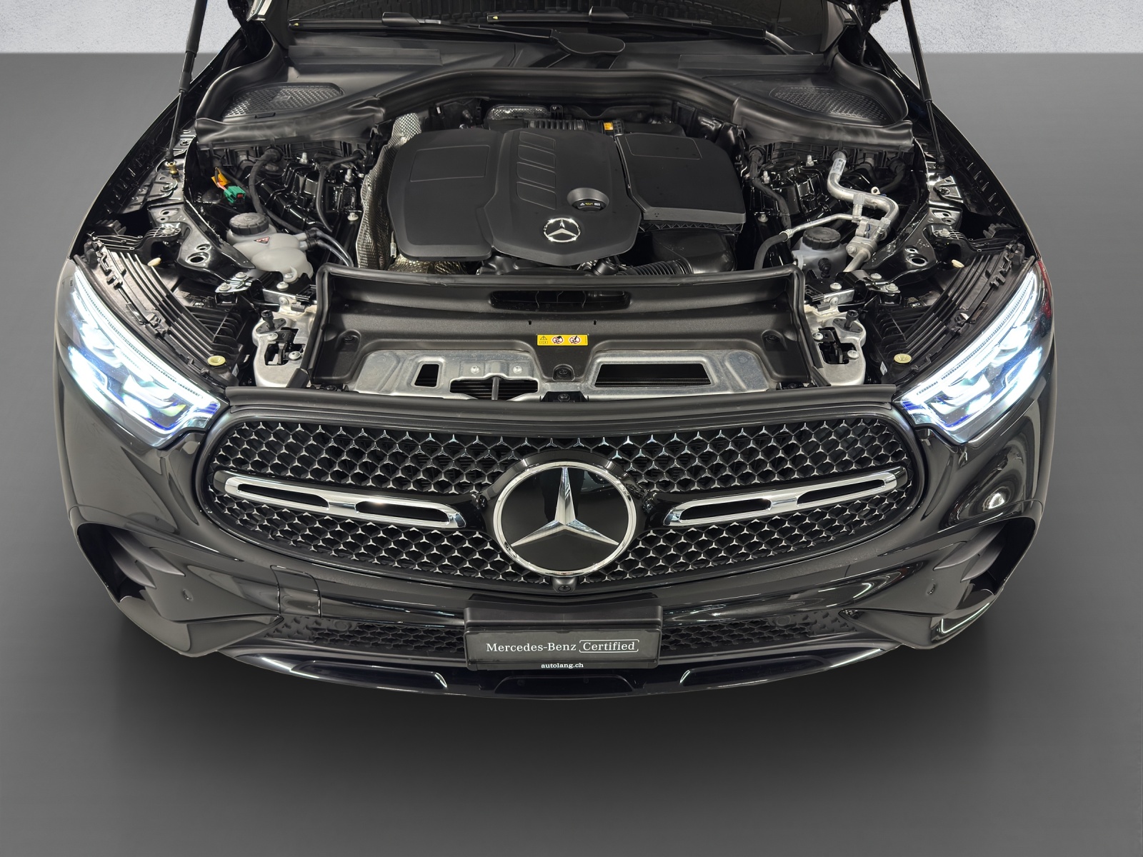 MERCEDES-BENZ GLC 300 de AMG Line 4Matic EQ Star-image-9